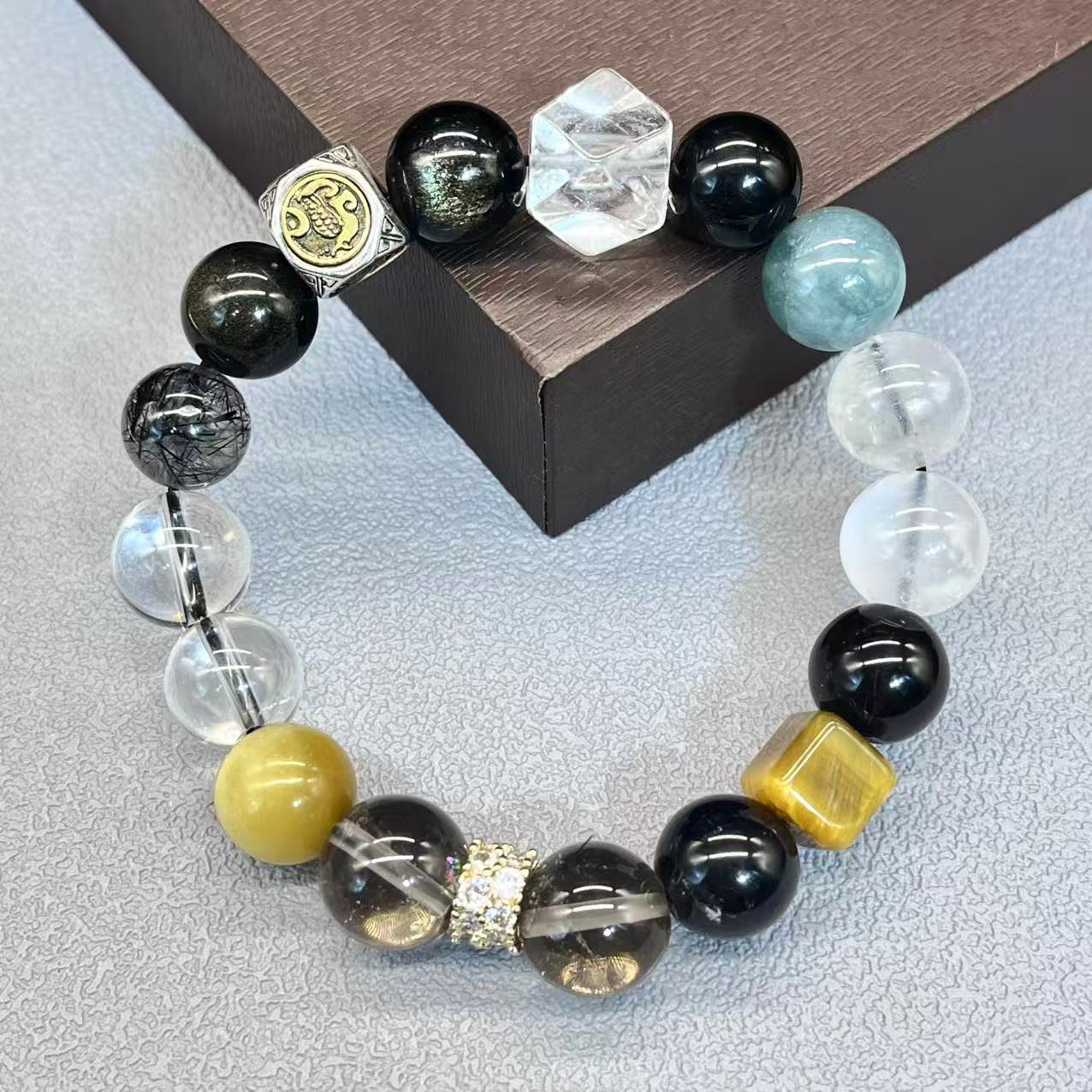 Natural mix material bracelet