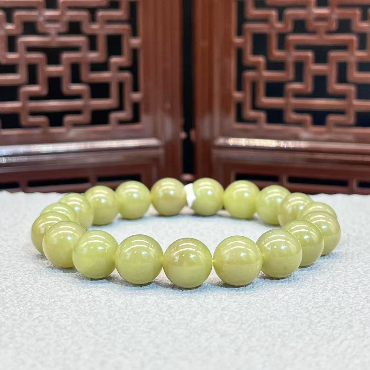 Natural hetian jade bracelet