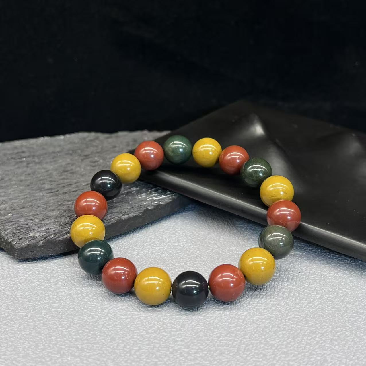 Alashan agate bracelet