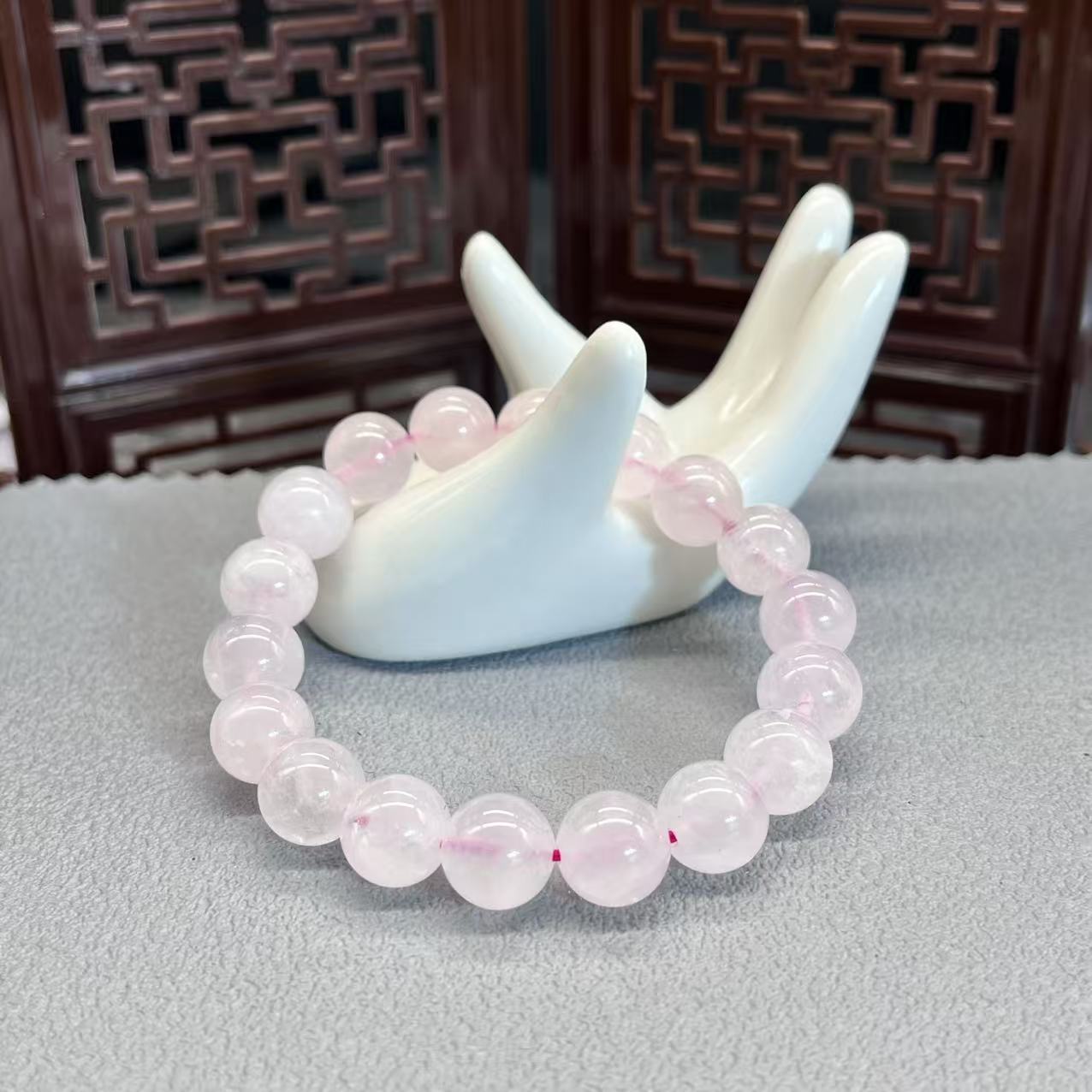 rose quartz bracelet