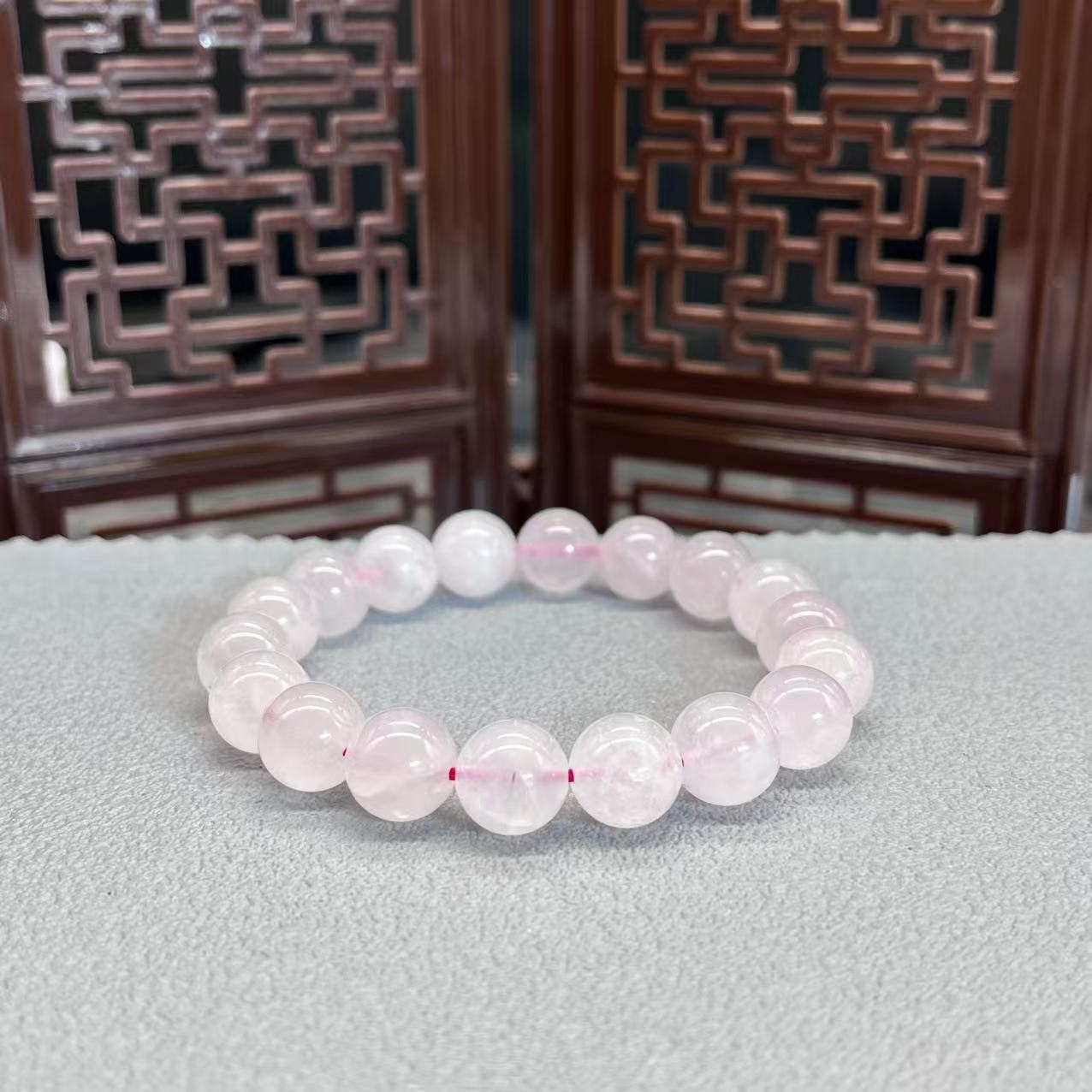 rose quartz bracelet