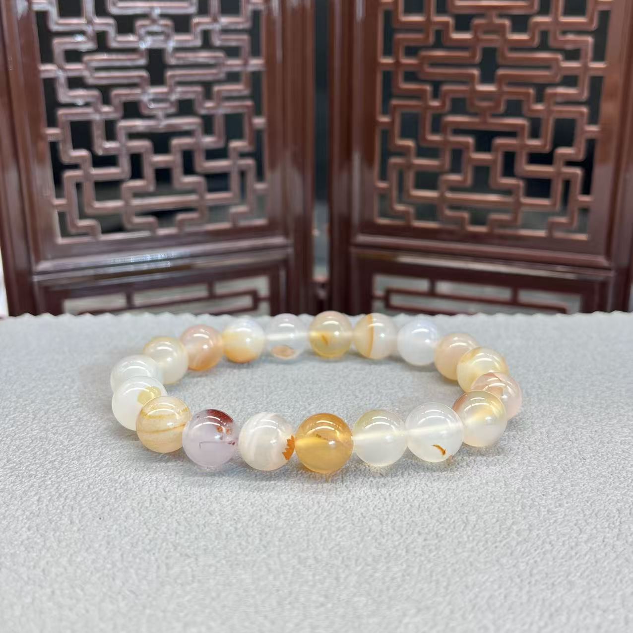 Natural agate bracelet