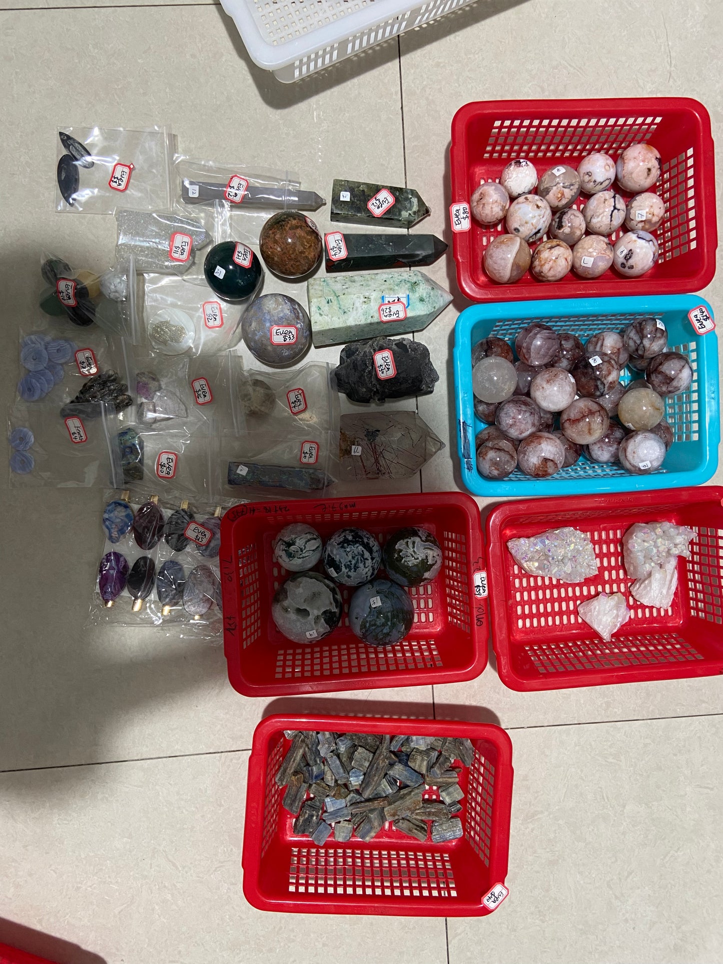 ELLA'S Crystal selection free shipping link