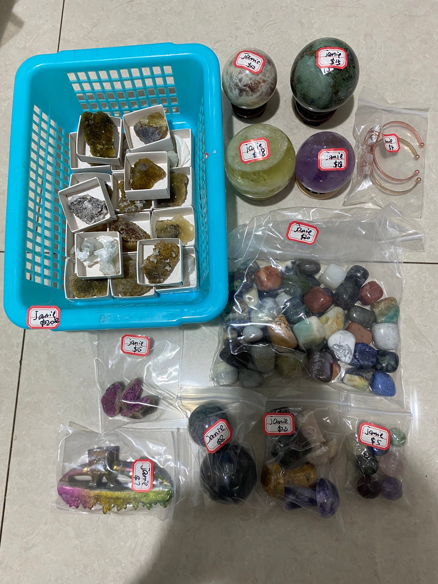 ELLA'S Crystal selection free shipping link