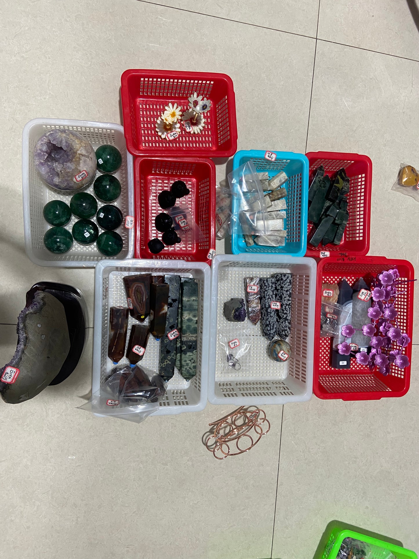 ELLA'S Crystal selection free shipping link