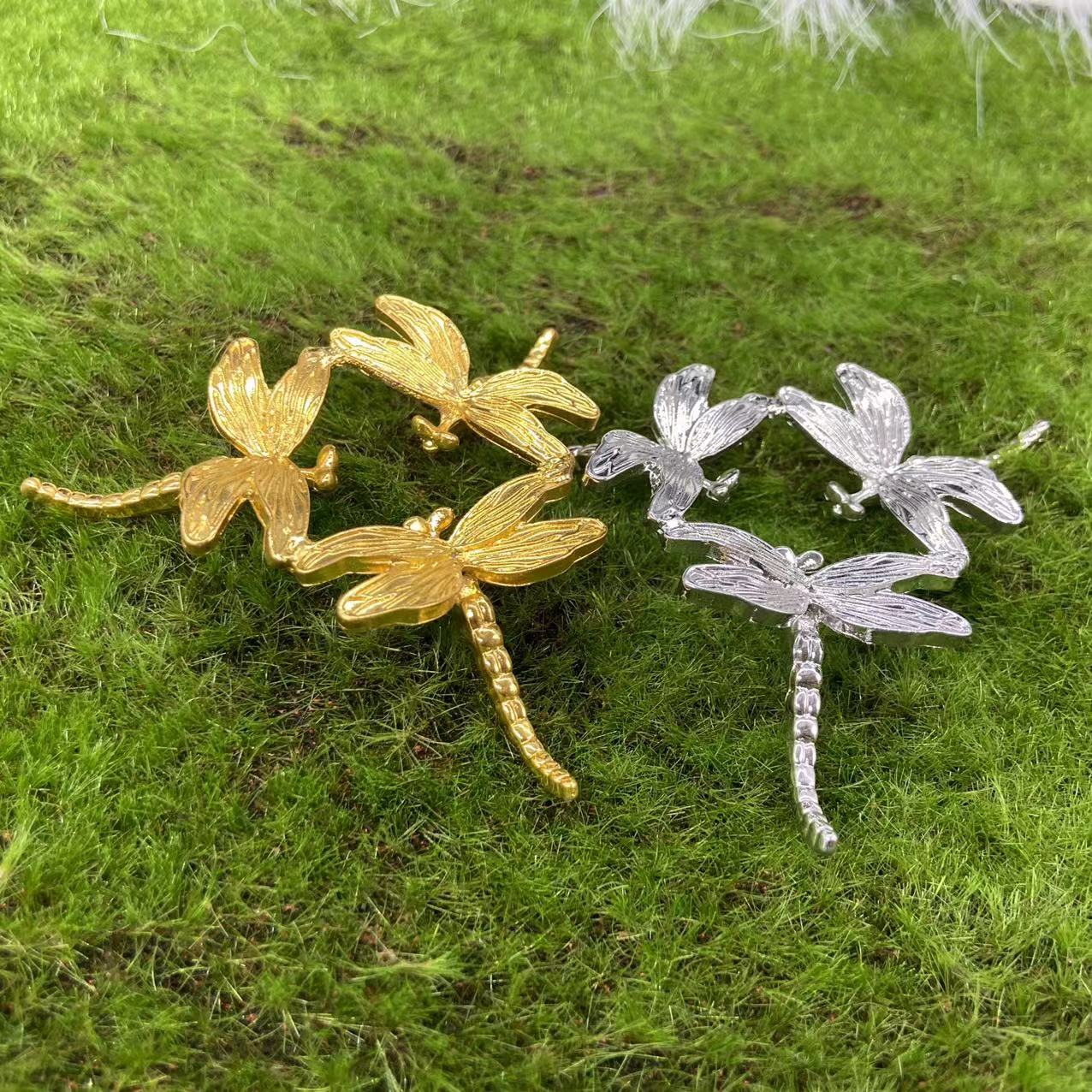 Dragonflies sphere stand