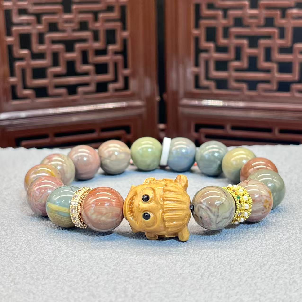 Natural agate bracelet