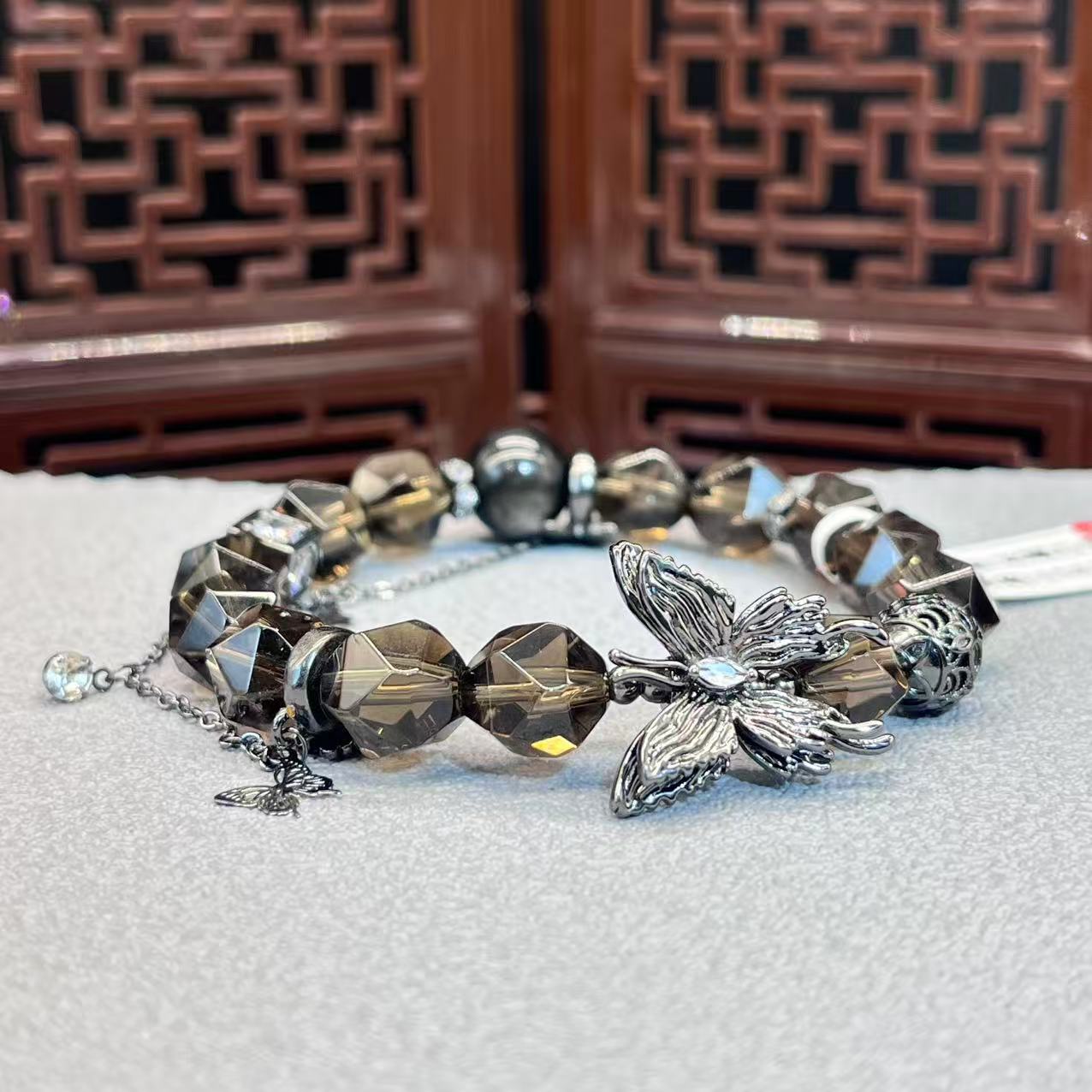 Natural tea crystal bracelet