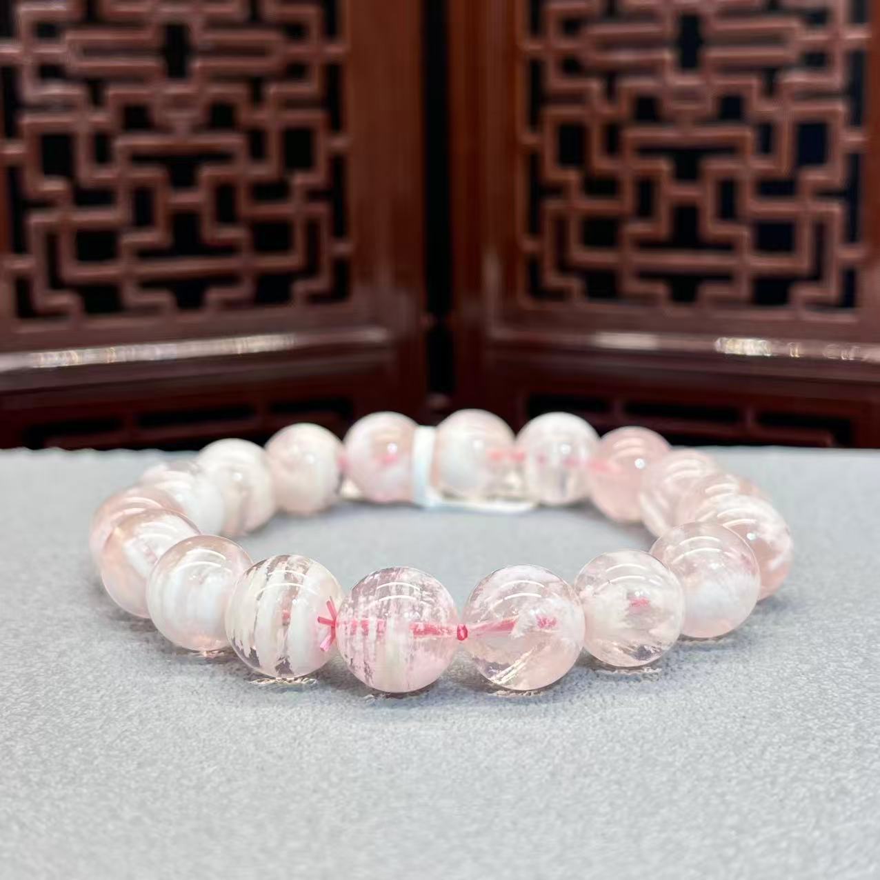 Natural pink snowflake crystal bracelet