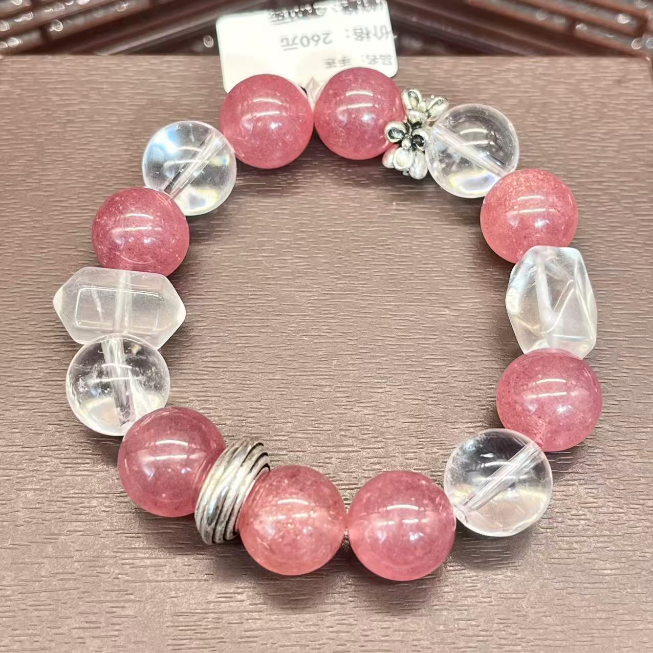 Natural crystal design bracelet