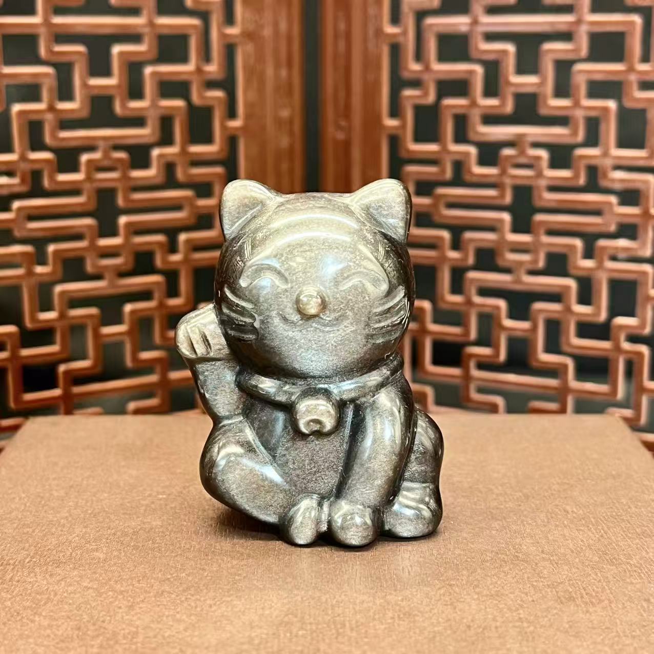 Natural obsidian fortune cat