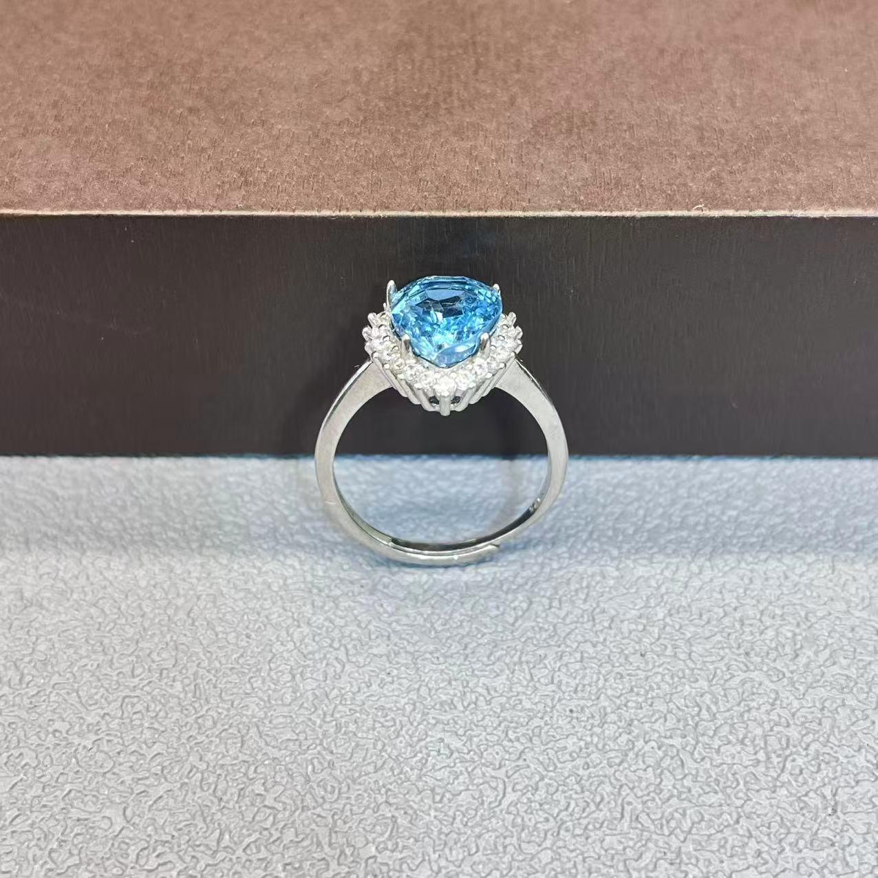 Natural topa stone ring