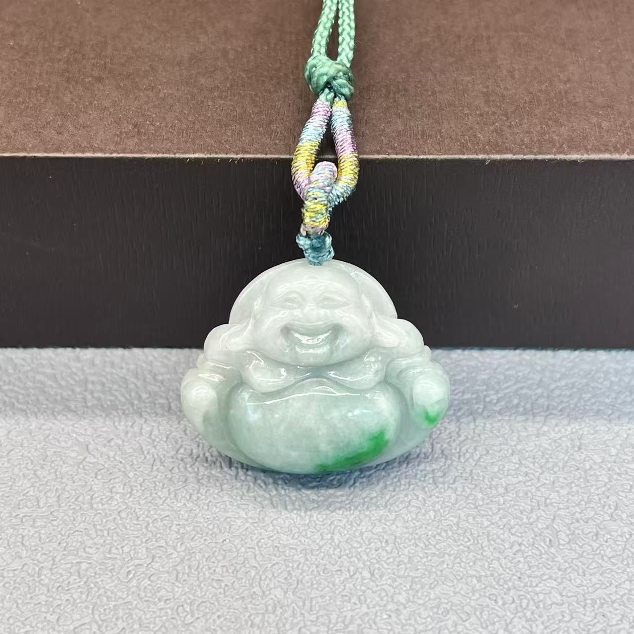 Natural jade necklace