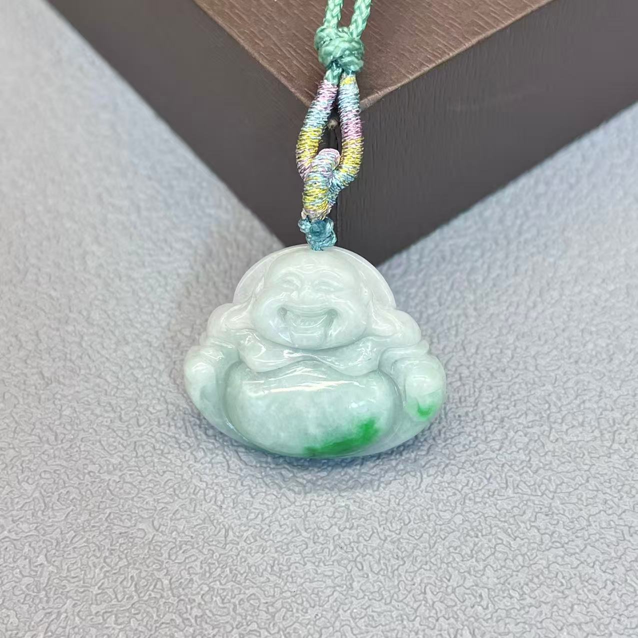 Natural jade necklace
