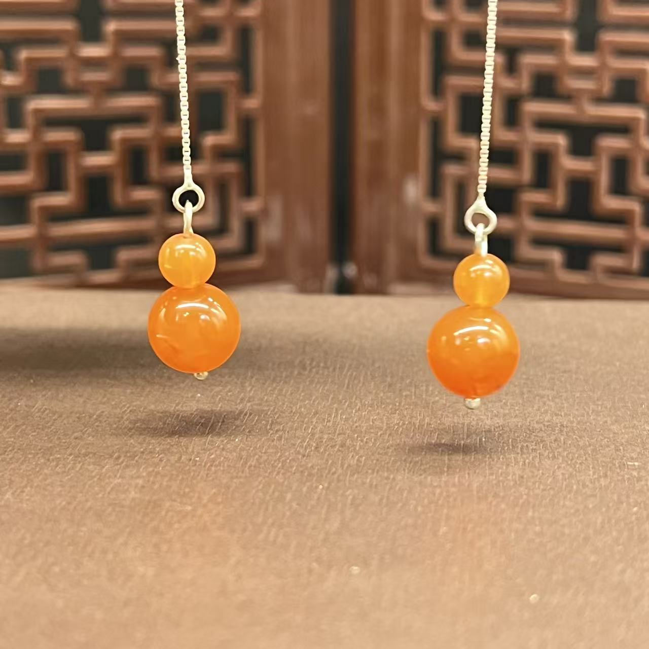 Natural agate gourd earrings