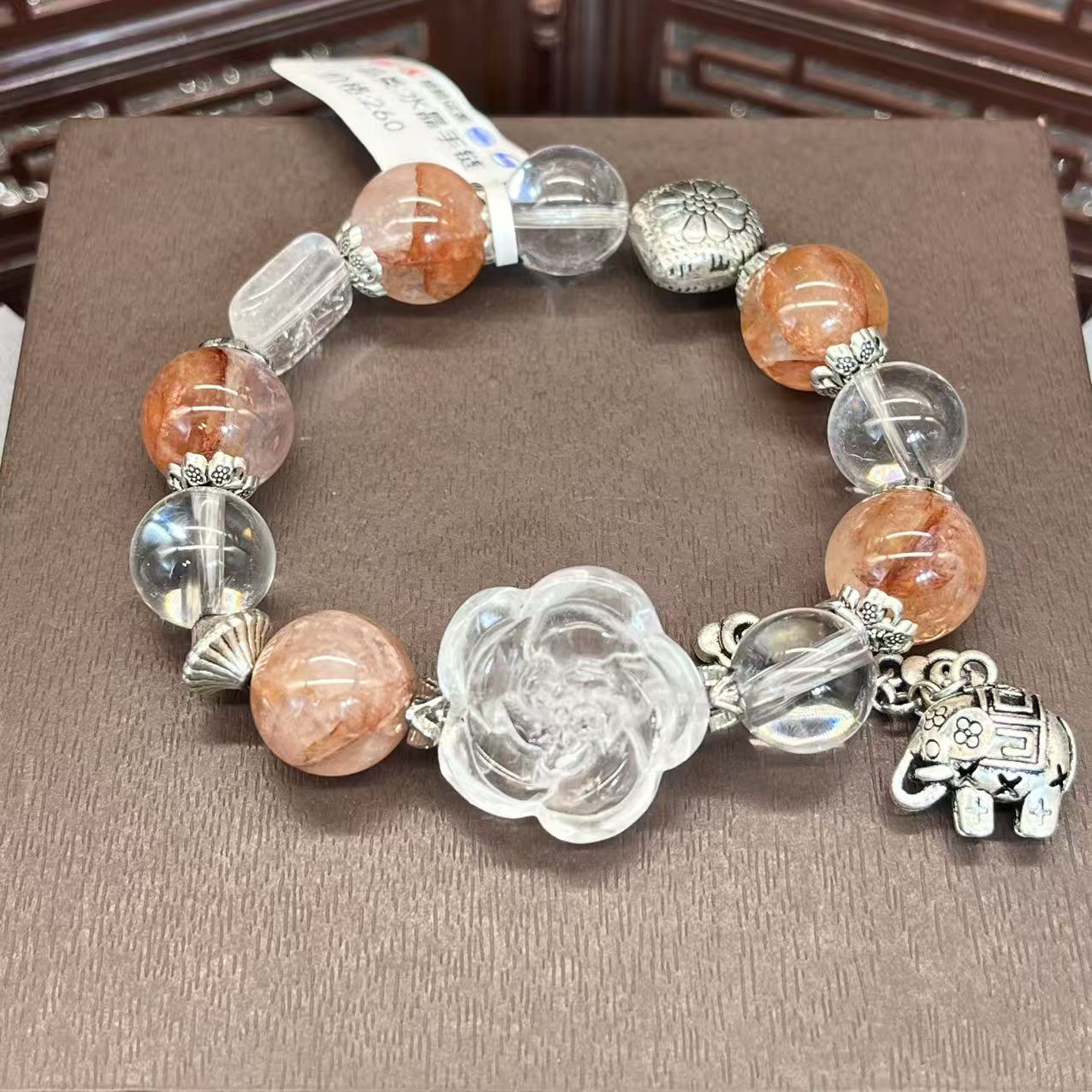 Natural crystal design bracelet