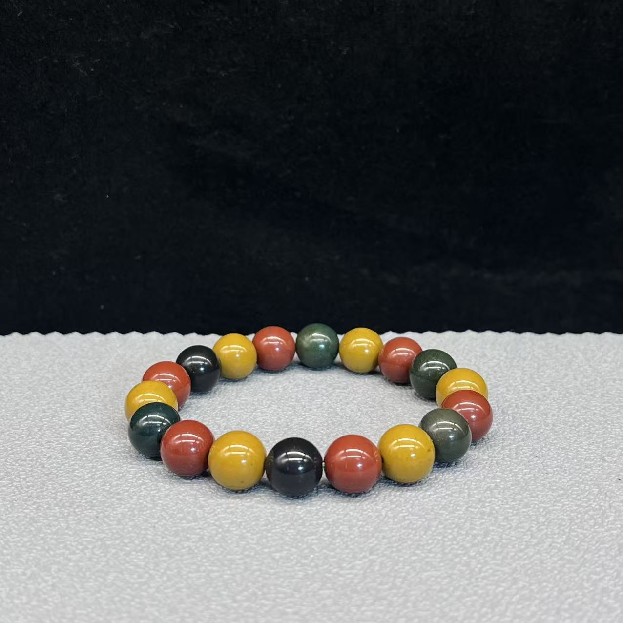 Alashan agate bracelet