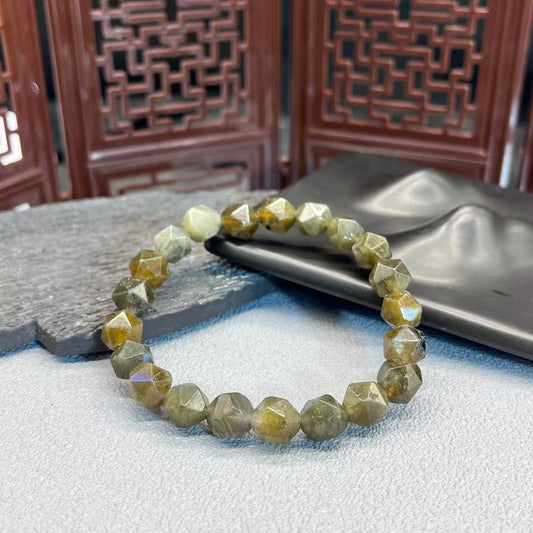 Natural multilateral labrador dorite bracelet