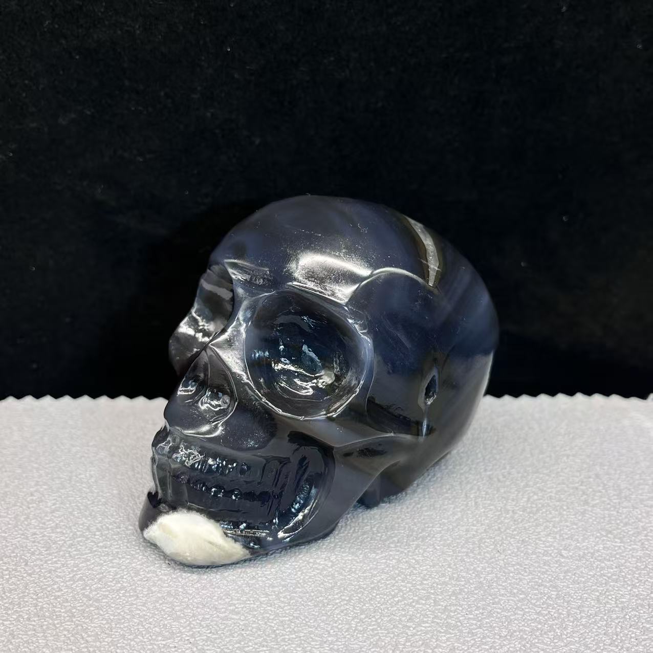 Natural volcano agate skulls