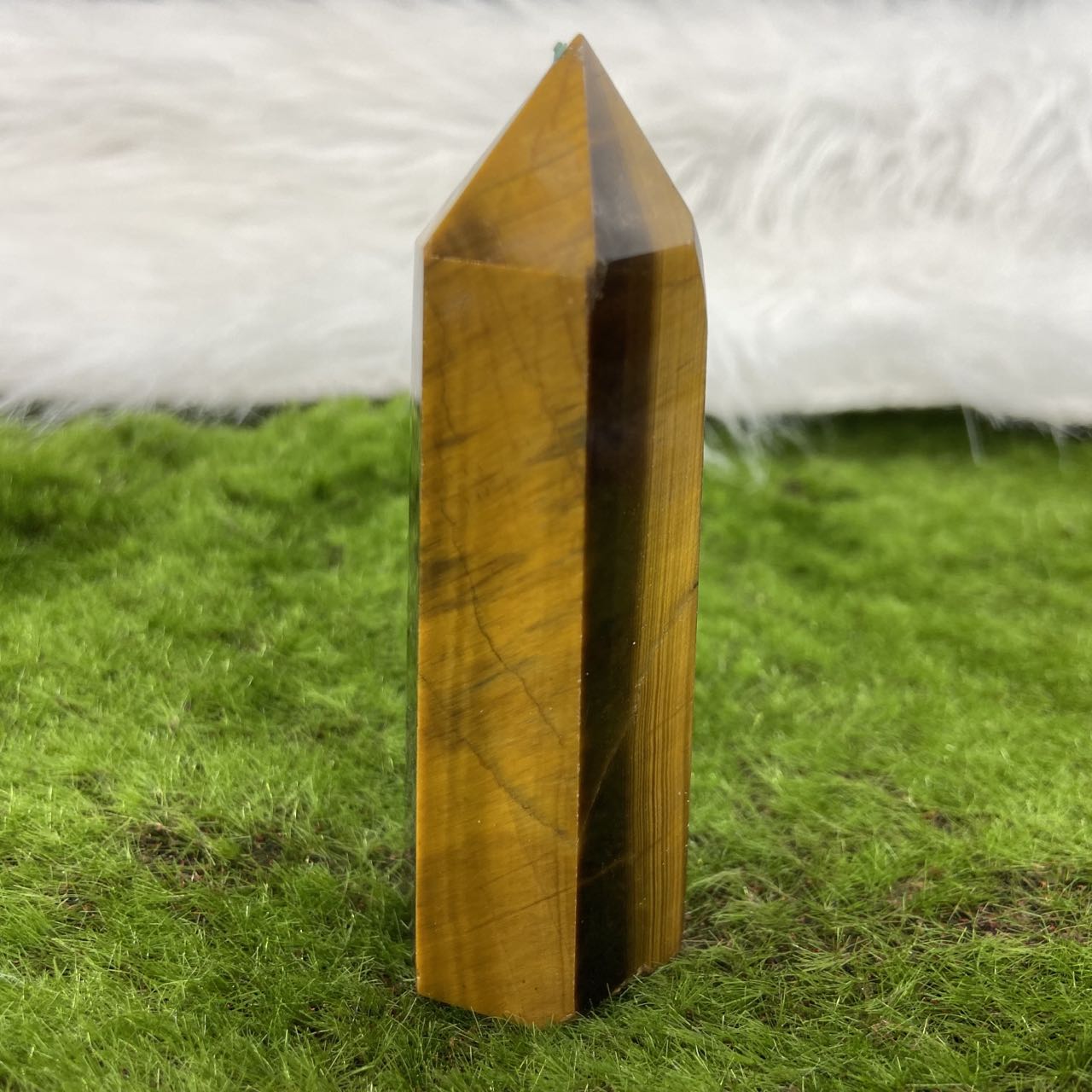 Tiger eye stone